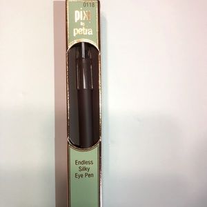 Pixi by Petra Eye Pen